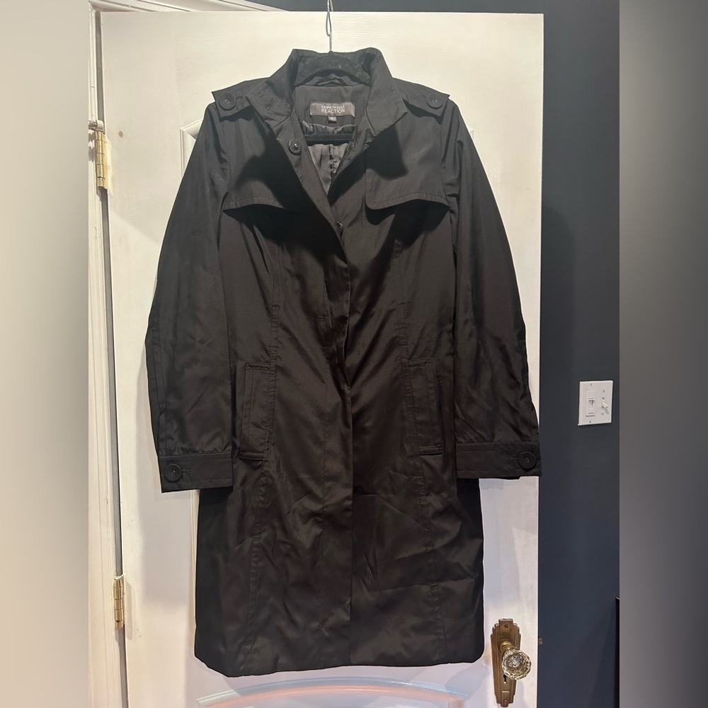 Kenneth Cole Reaction women’s black coat - Size Medium